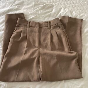 Aritzia Wilfred Carrot pants